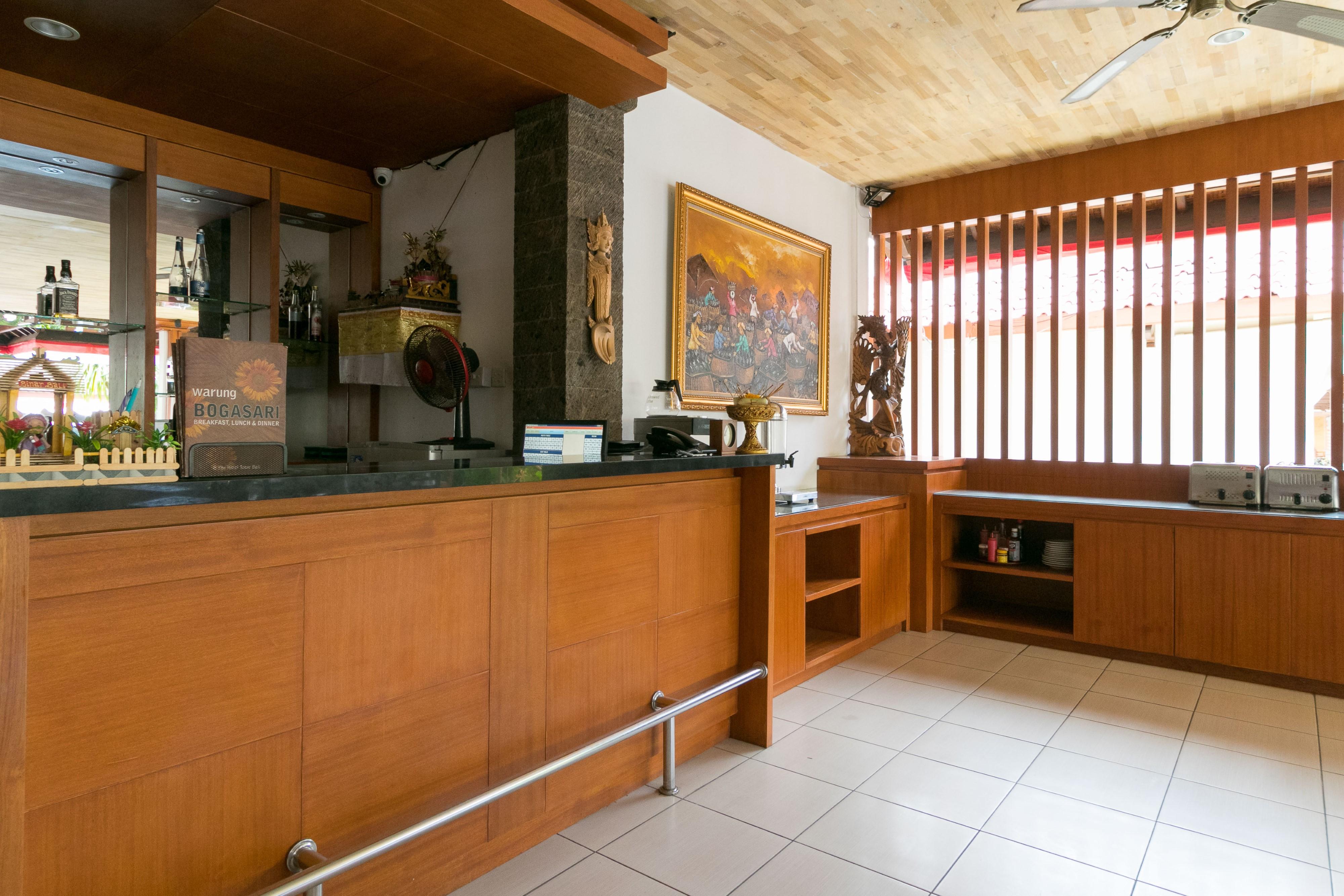 Hotel Sinar Bali Legian Екстериор снимка