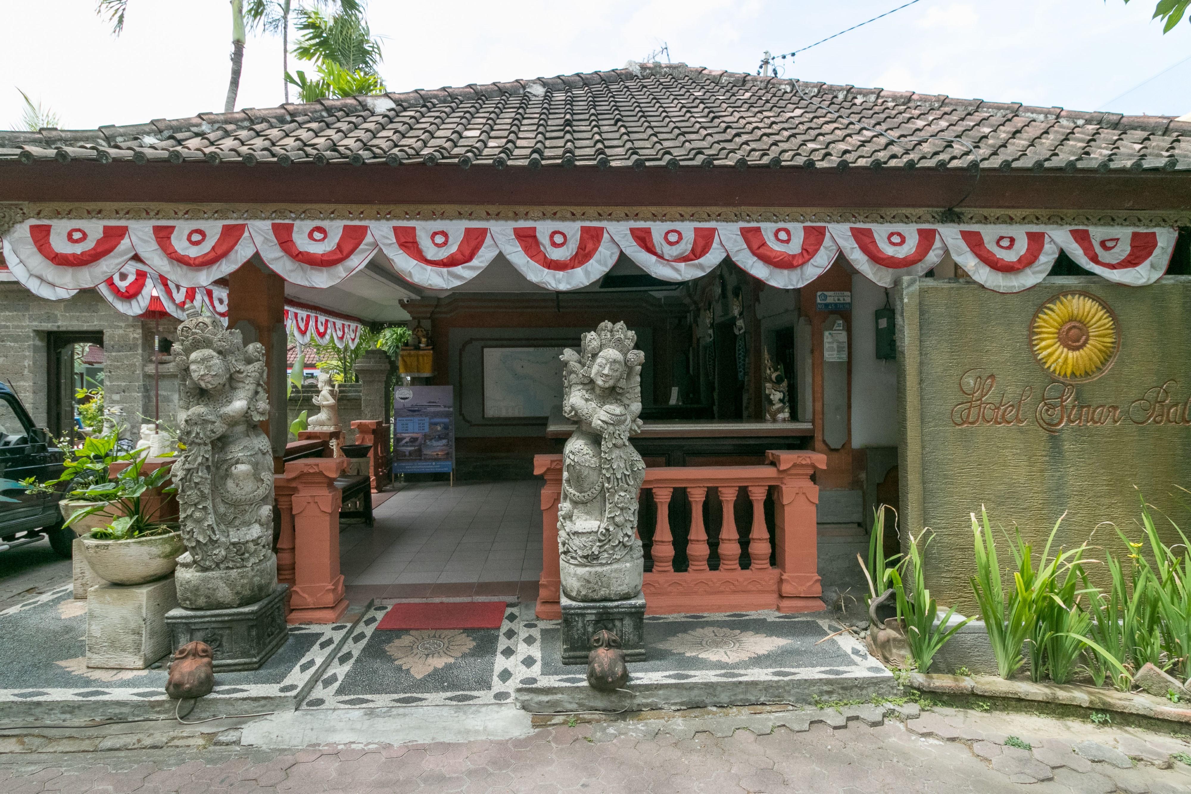 Hotel Sinar Bali Legian Екстериор снимка