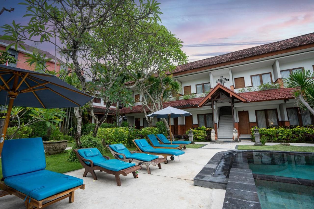 Hotel Sinar Bali Legian Екстериор снимка