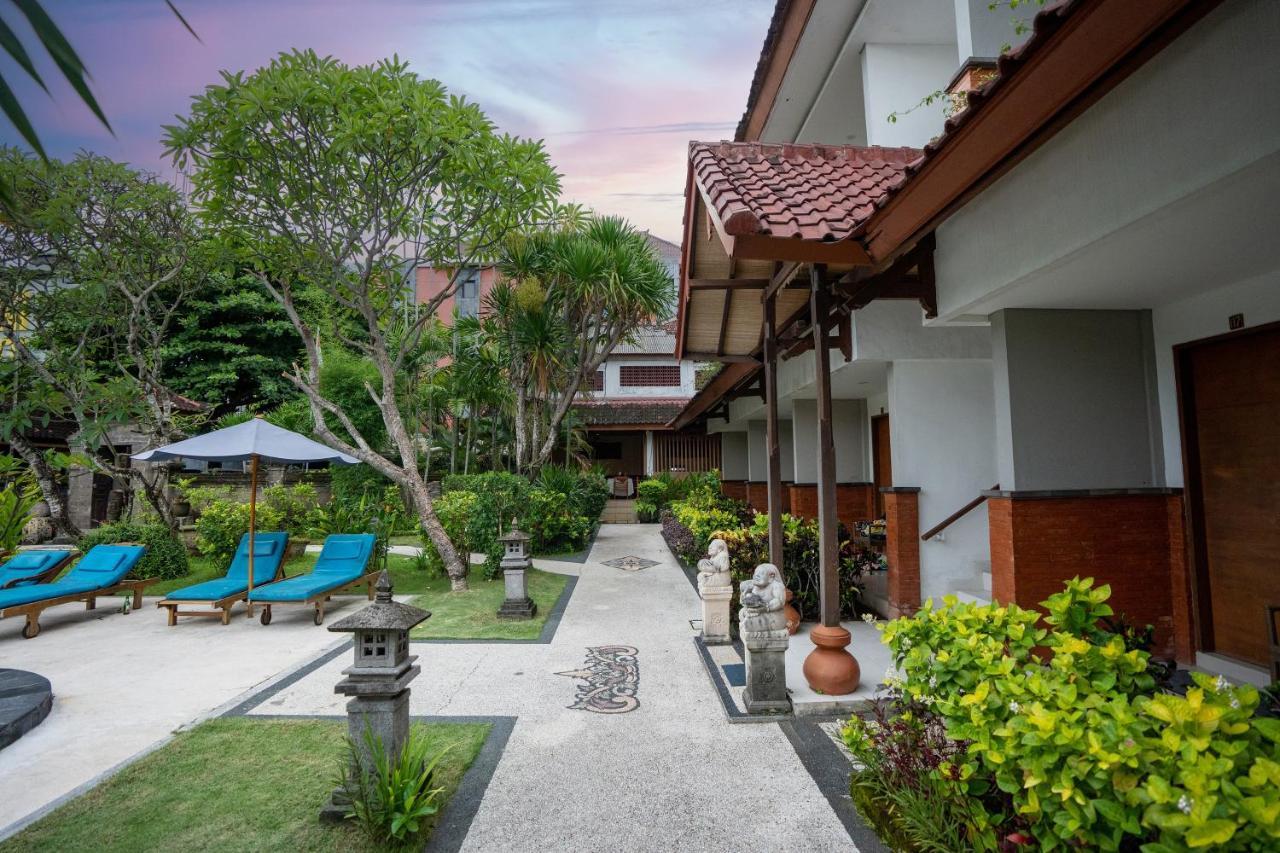 Hotel Sinar Bali Legian Екстериор снимка