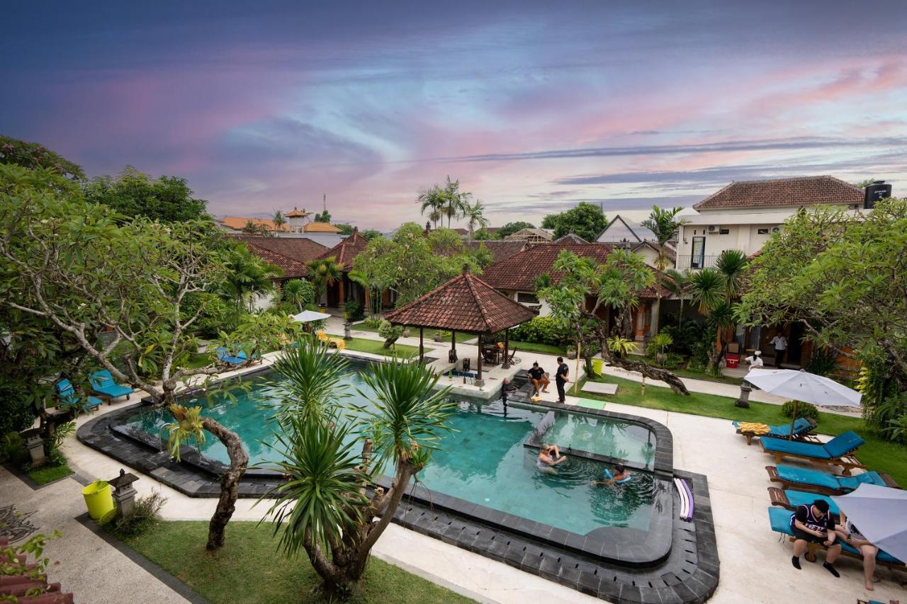 Hotel Sinar Bali Legian Екстериор снимка
