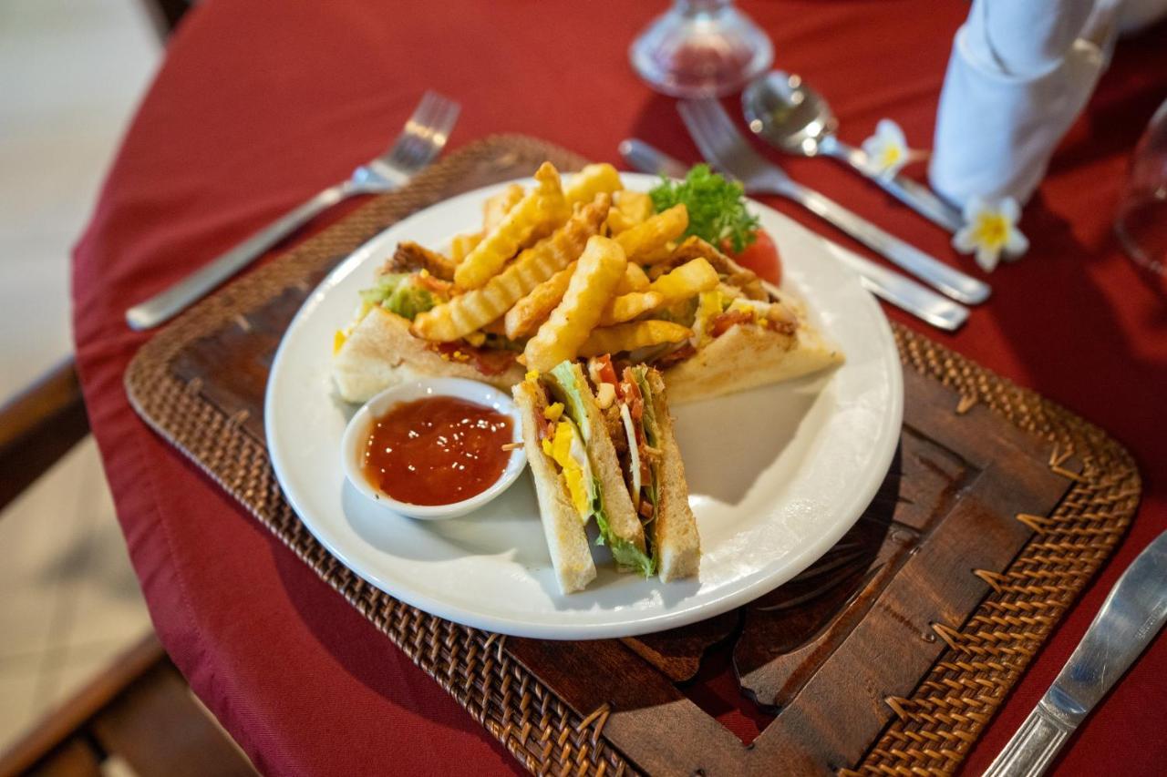 Hotel Sinar Bali Legian Екстериор снимка
