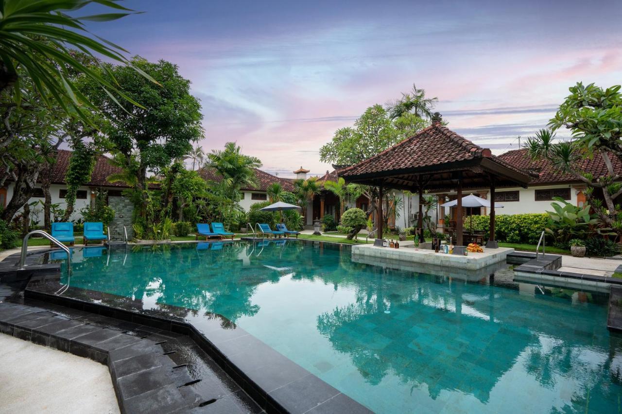 Hotel Sinar Bali Legian Екстериор снимка