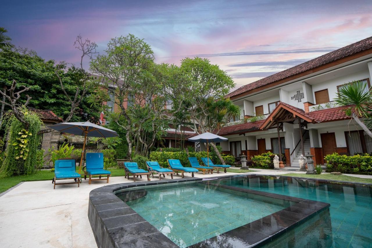 Hotel Sinar Bali Legian Екстериор снимка